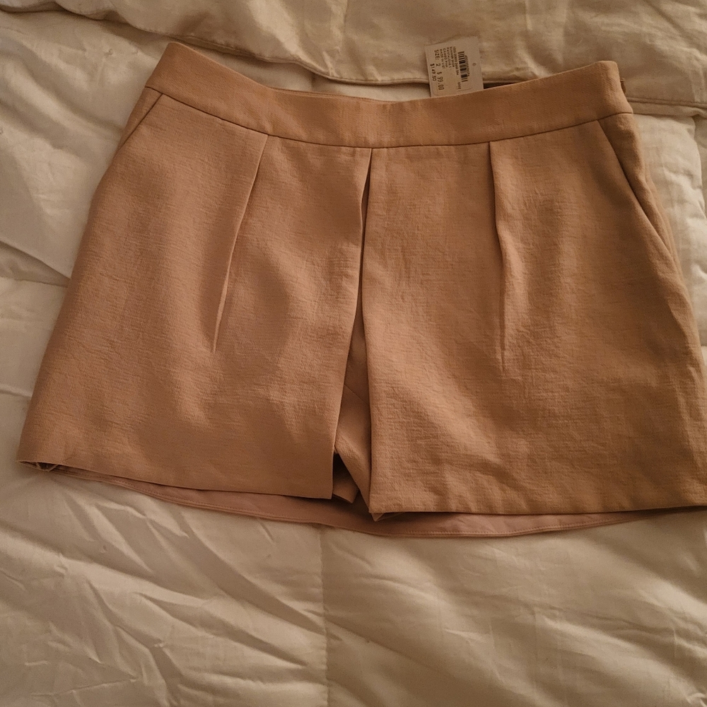 Club Monaco skort size 2